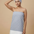 Pure cotton quick dry towel blue lifestyle view – TRESSNY