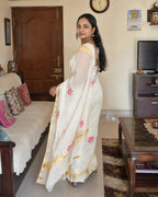 Ivory Linen Silk Kasavu Saree with Lotus Print Border - Pallu Detail | Women Fashion India