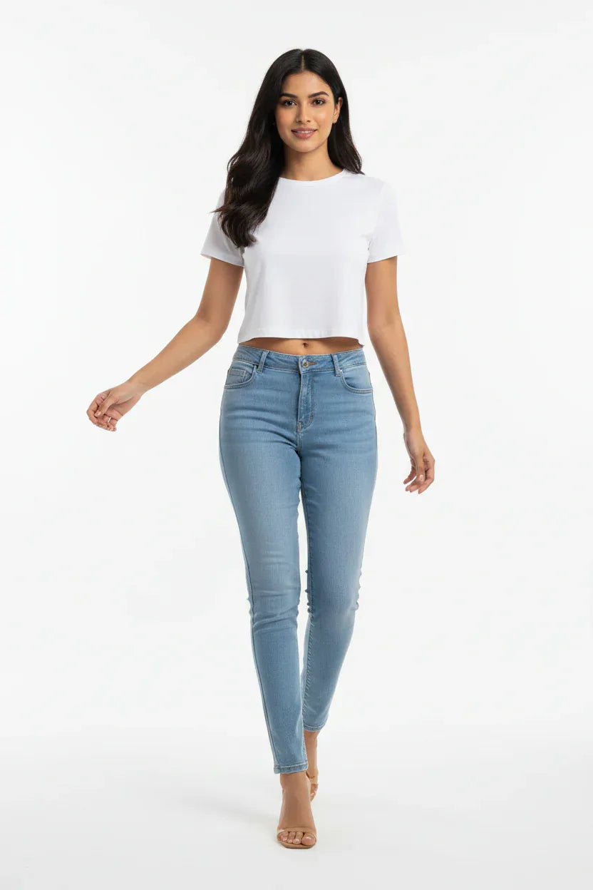Women's White Crop Top – Action Pose Retry | TRESSNY